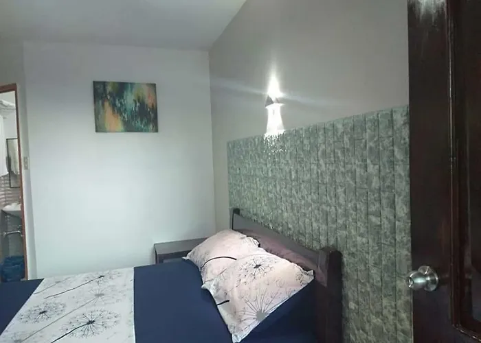 Hotel Hr Bar And Restaurant Bantayan